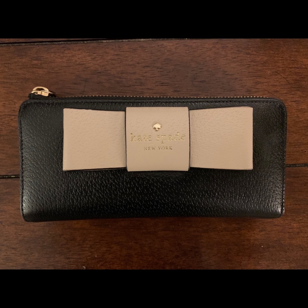 Kate Spade Nisha Bow Leather Zip Around Wallet